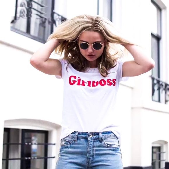 GIRLBOSS Tee - Picture 3 of 8